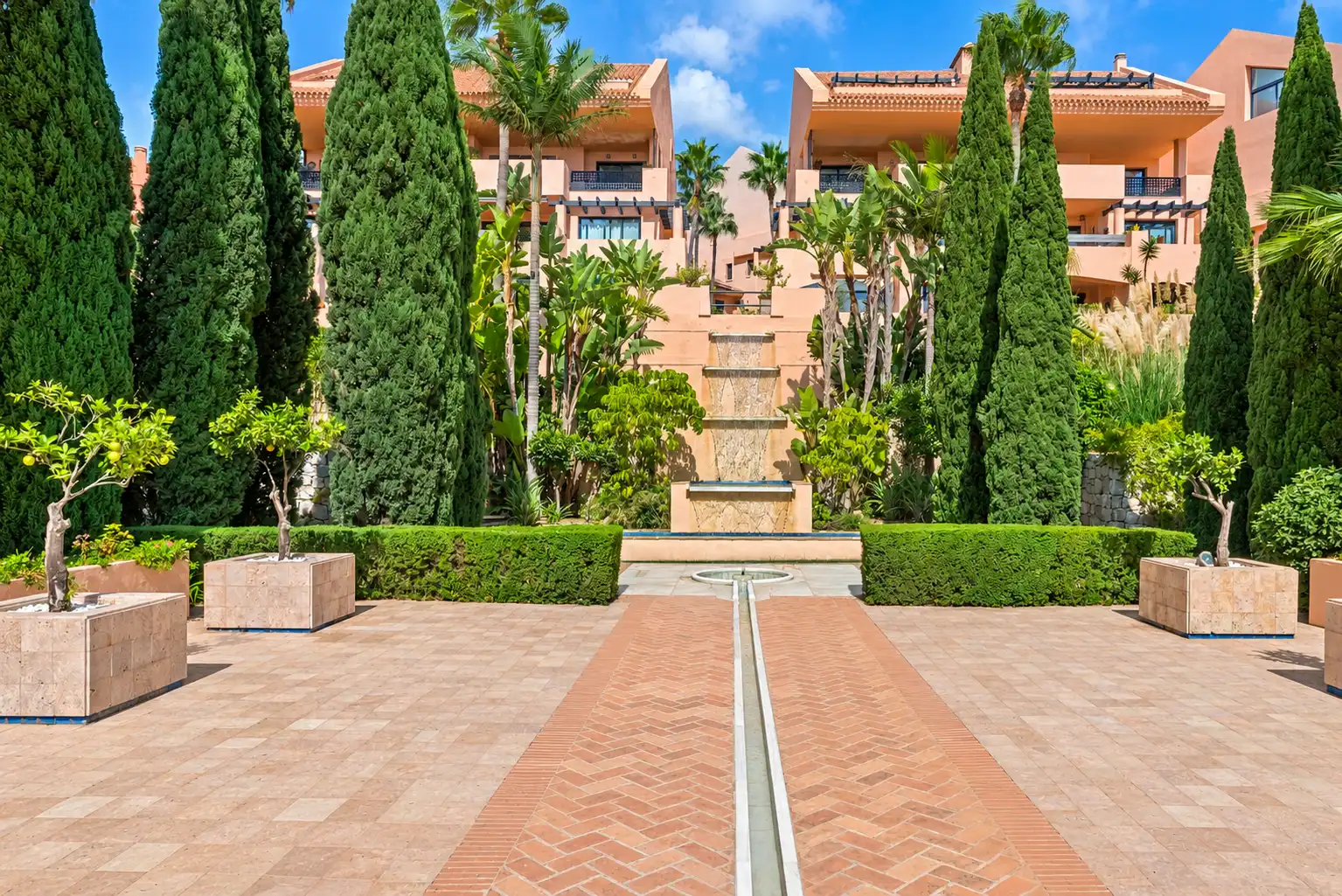 Ground floor with pool for sale in Calahonda, imagen 21