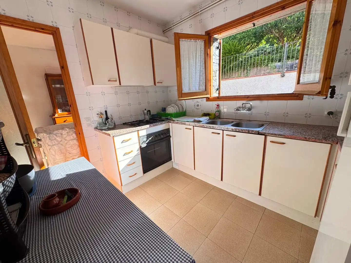 Cocina de Casa adosada en venta en Montseny con Calefacción, Terraza y Balcón