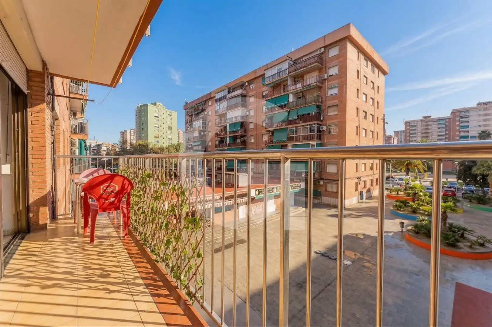 Flat for sale in CL EMPORDA, La Gavarra