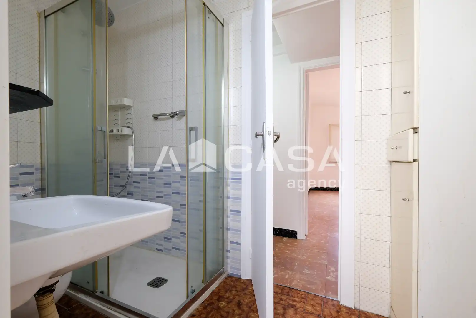 Habitación de Piso en venta en Barcelona con Balcón