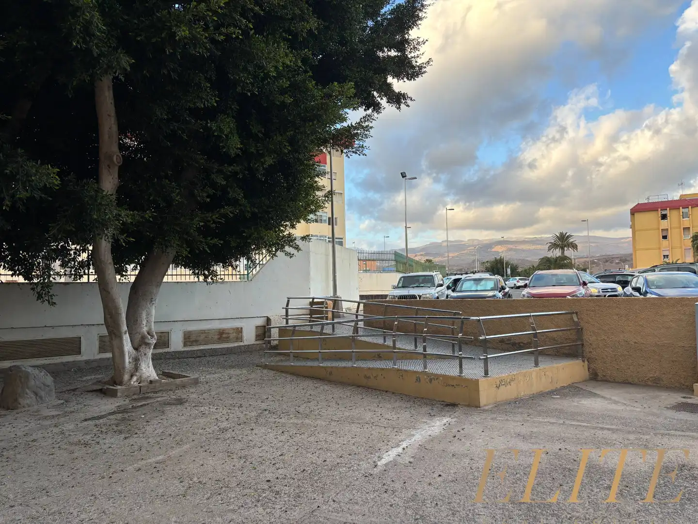 Gewerbefläche zum Verkauf in Avenida Tunte 11, imagen 18