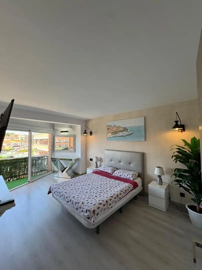 Appartamento con terrazza in vendita a Sant Salvador, imagen 7