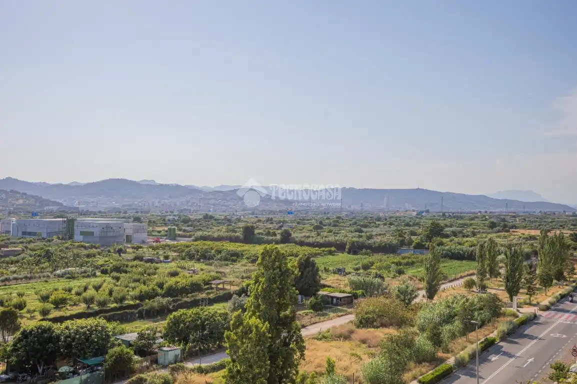 Piso en venta en Sant Feliu de Llobregat con Aire acondicionado y Balcón