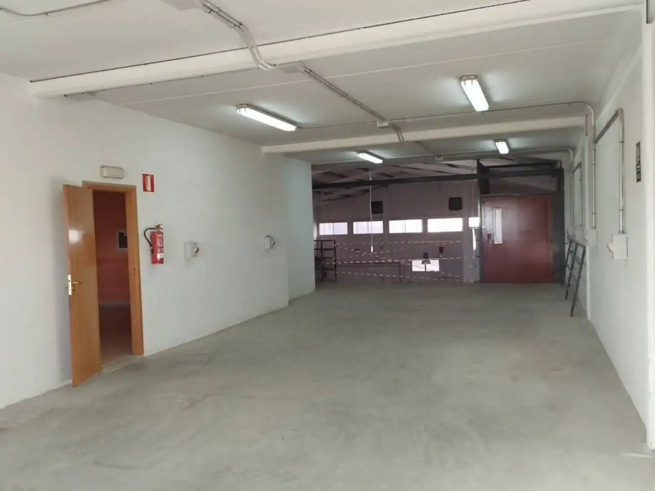 Nave industrial en venta en Alaquàs con Calefacción