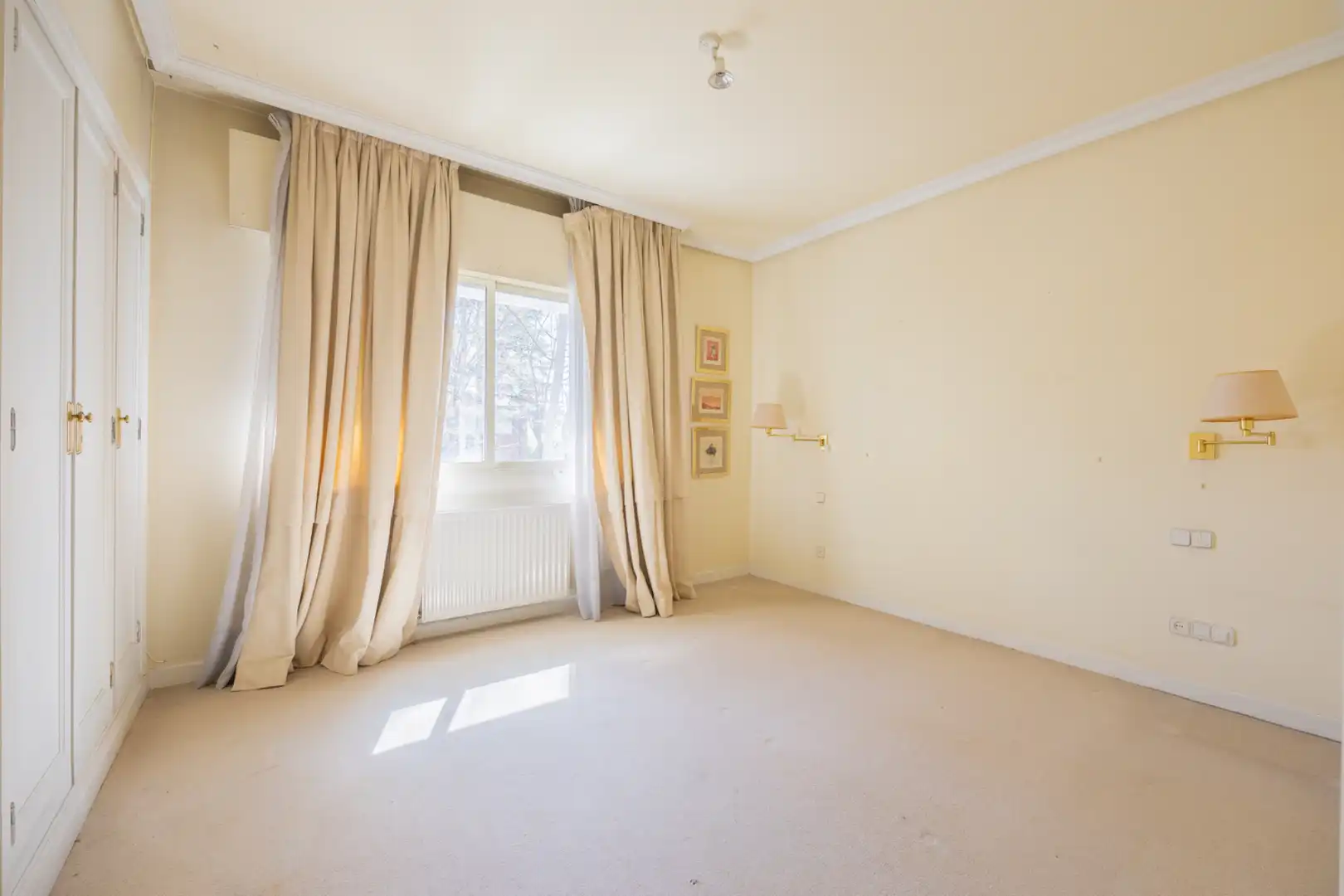 Habitación de Casa o chalet en venta en Madrid con Calefacción