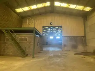 Nave industrial en venta en Cabanes