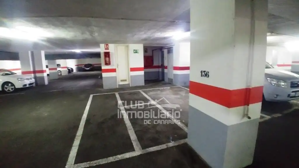 Parking of Garage for rent in Santa Cruz de Tenerife