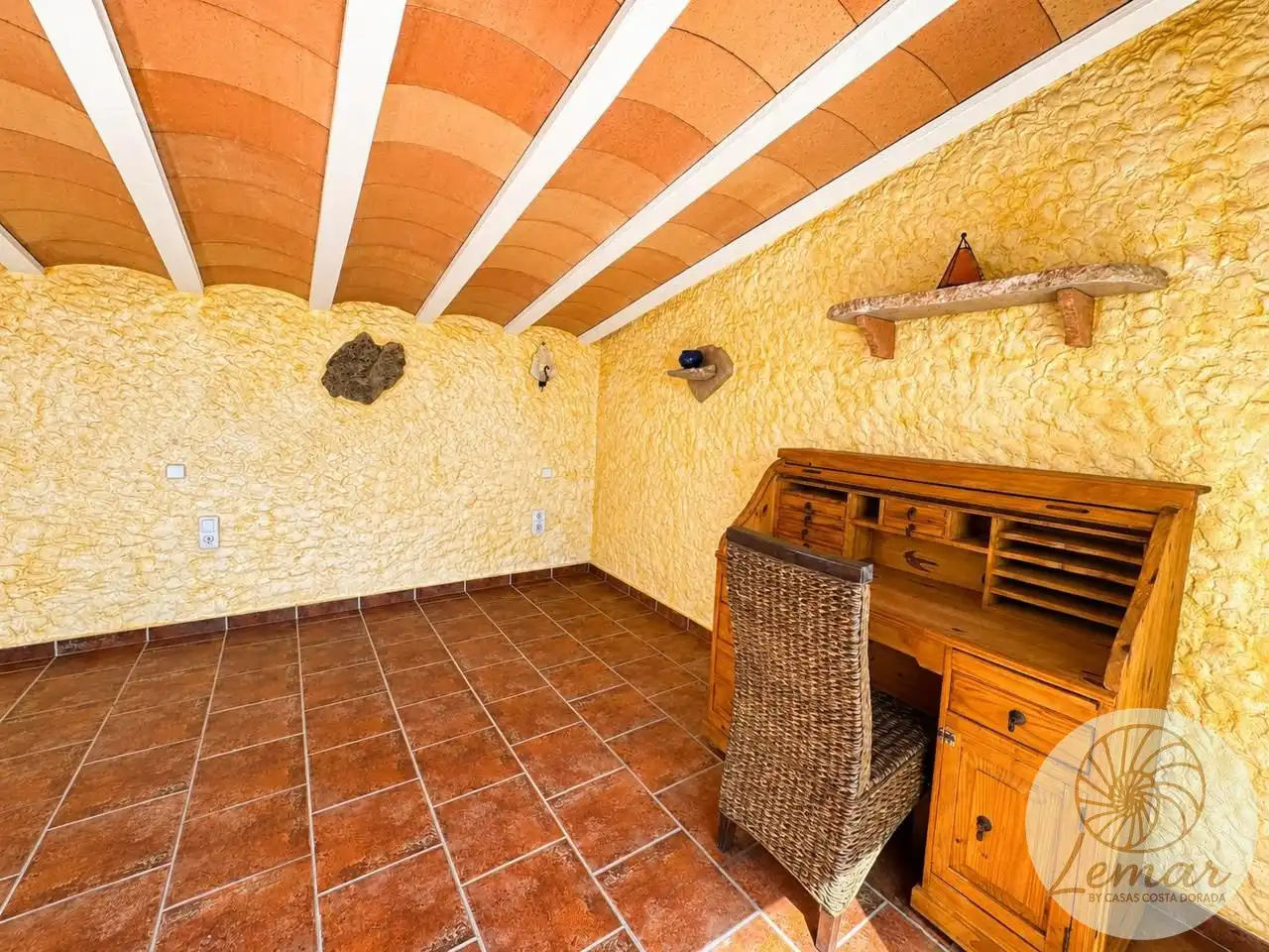 Finca rústica en venta en El Perelló con Jardín privado, Terraza y Piscina