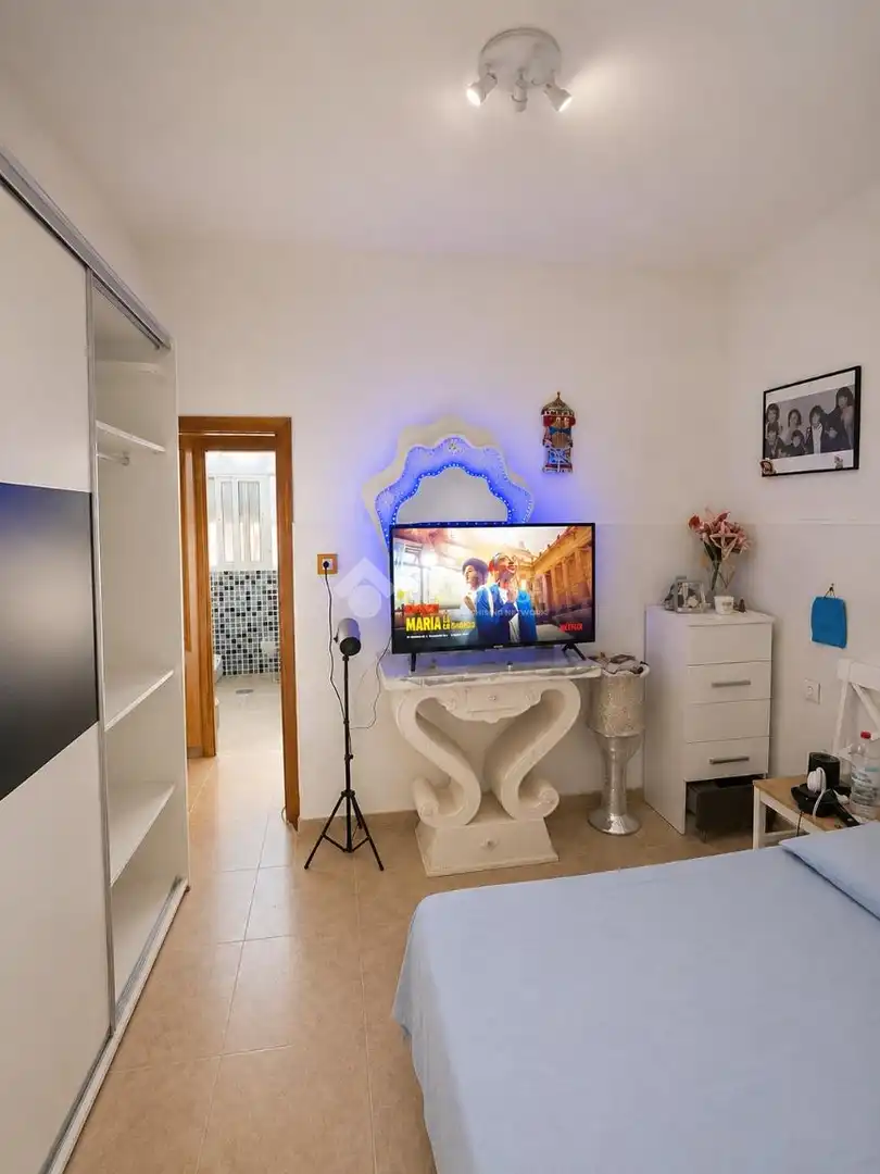 Sala de estar de Piso en venta en Almería