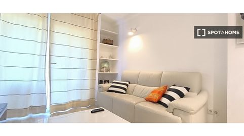 Photo 5 of Flat for rent in Pacífico, Madrid Capital