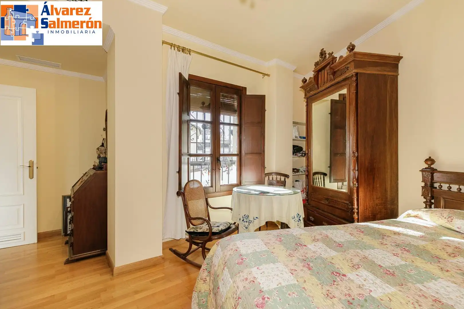 Casa aparellada amb jardí en venda a DEL CHAPIZ, imagen 10