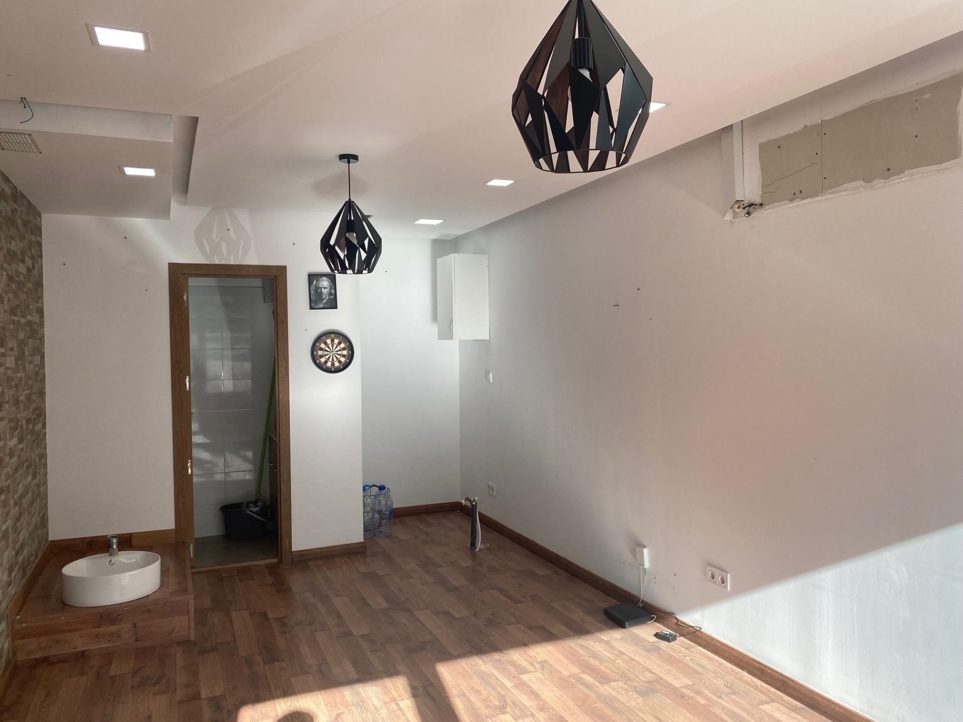 Local de lloguer en L'Hospitalet de Llobregat
