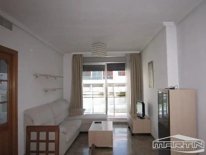 Sala de estar de Piso de alquiler en Lucena con Aire acondicionado, Terraza y Trastero