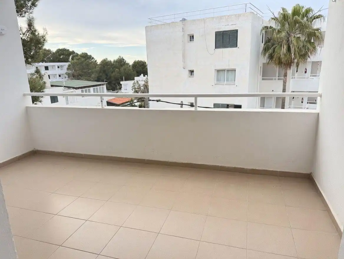 Apartament amb piscina en venda a Sant Agustí-Cala de Bou