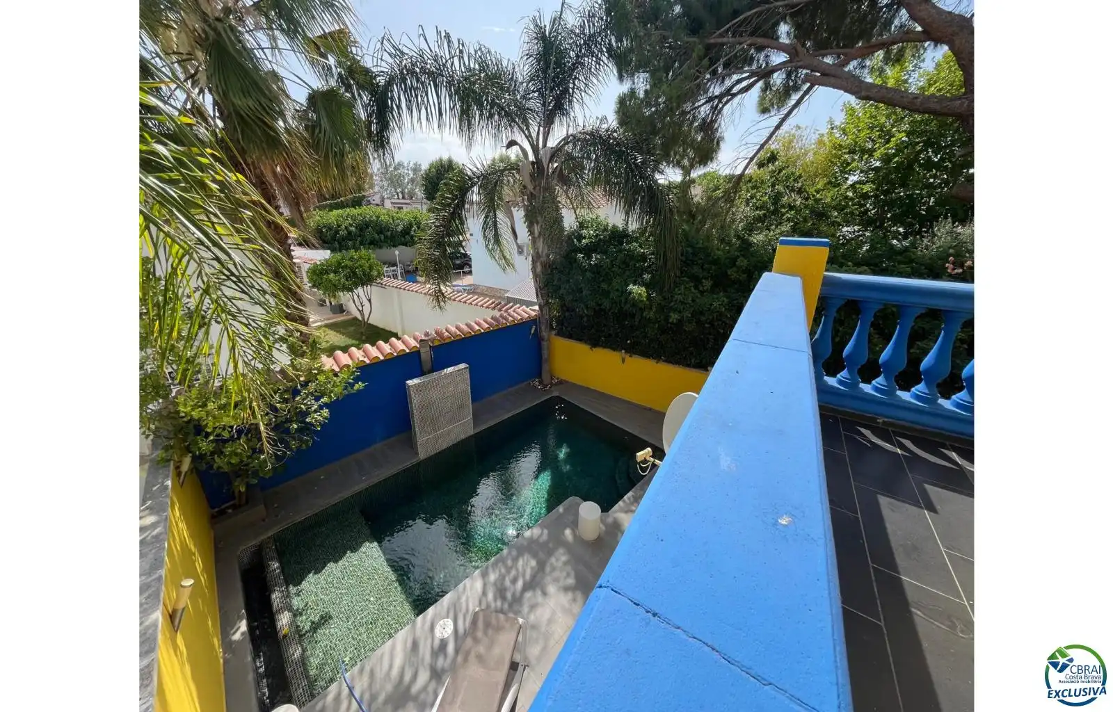 Detached house with pool for sale in Sector Montseny 87