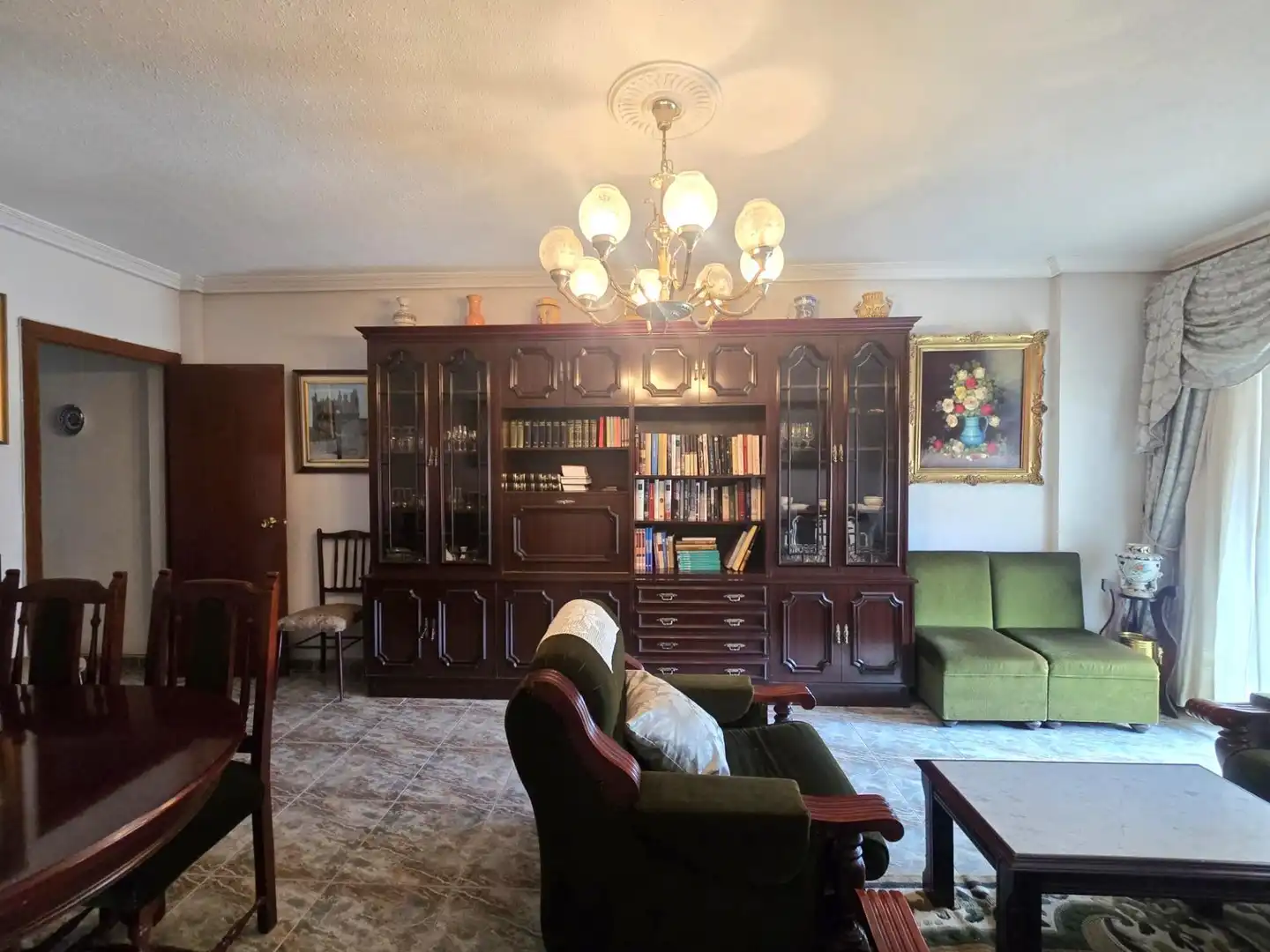 Living room of Flat for sale in Plasencia  with Air Conditioner, Heating and Terrace