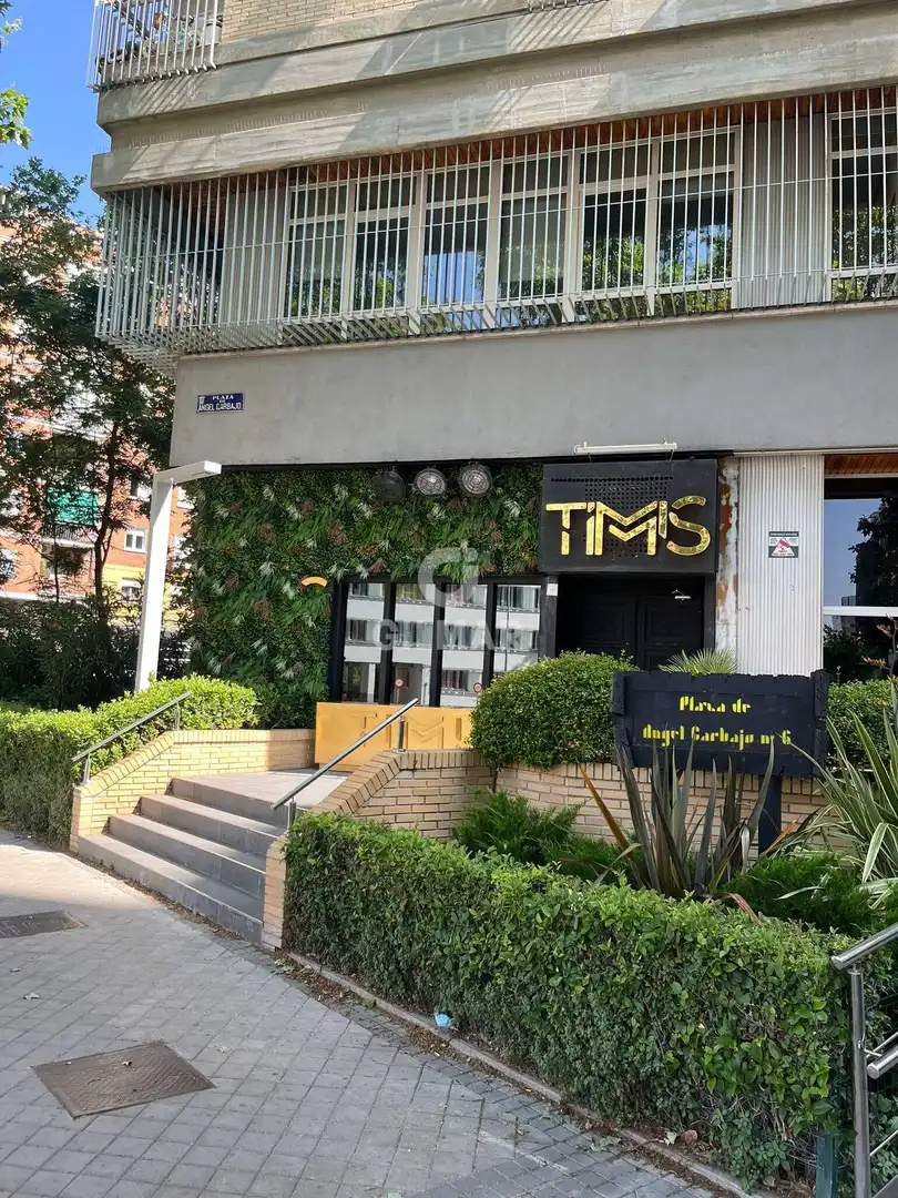Local en venta en Madrid con Calefacción