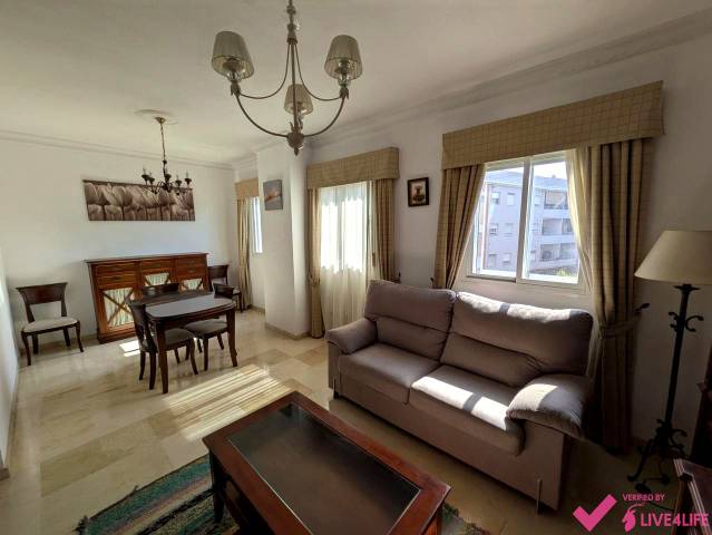 Dúplex en Alquiler en De Triana en Triana Oeste