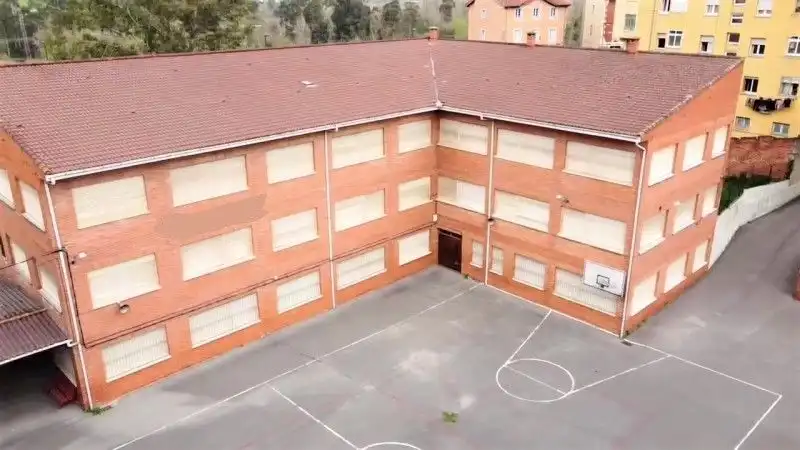 Vista exterior de Oficina en venta en Pravia con Terraza