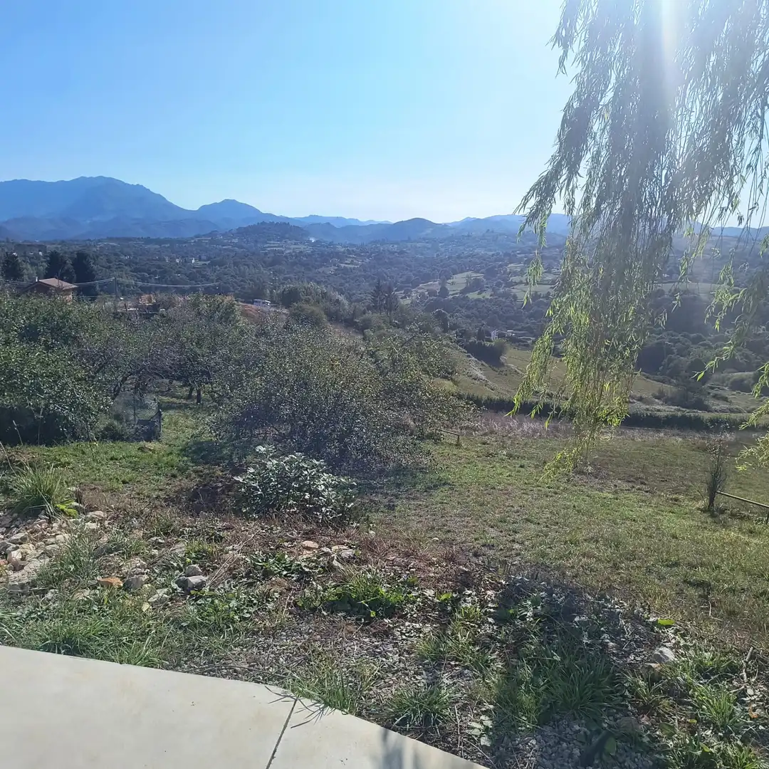Casa o xalet en venda en Oviedo  amb Aire condicionat, Calefacció i Jardí privat