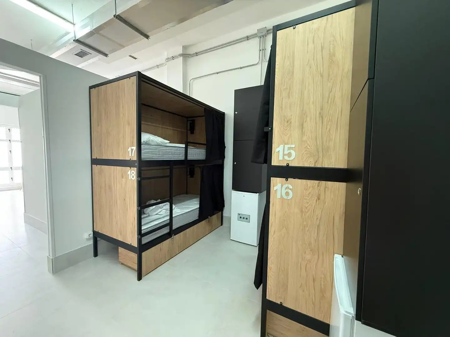 Habitación de Local en venta en Arona con Amueblado