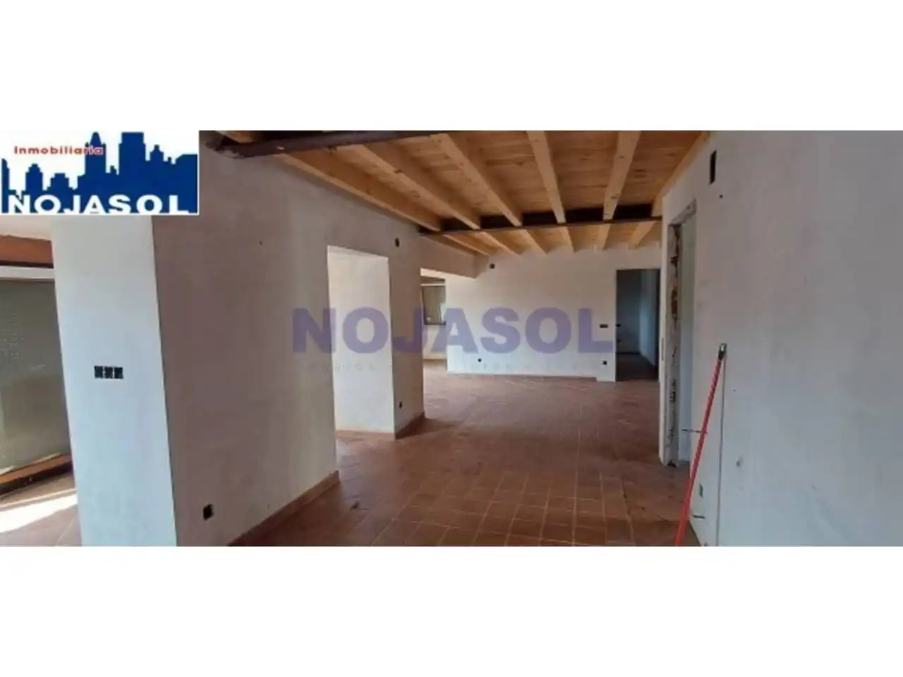 Houses for sale in Noja  with Private garden and Terrace