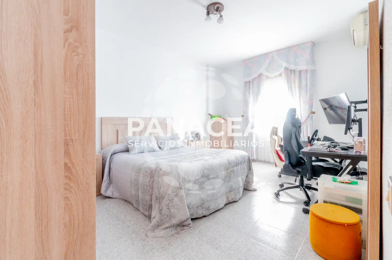 Bedroom of Detached homes for sale in Roquetas de Mar  with Terrace, Furnished and Oven