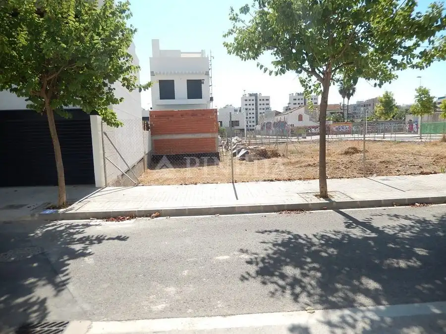 Terreno residenziale in vendita a Calle FRANCES TARREGA