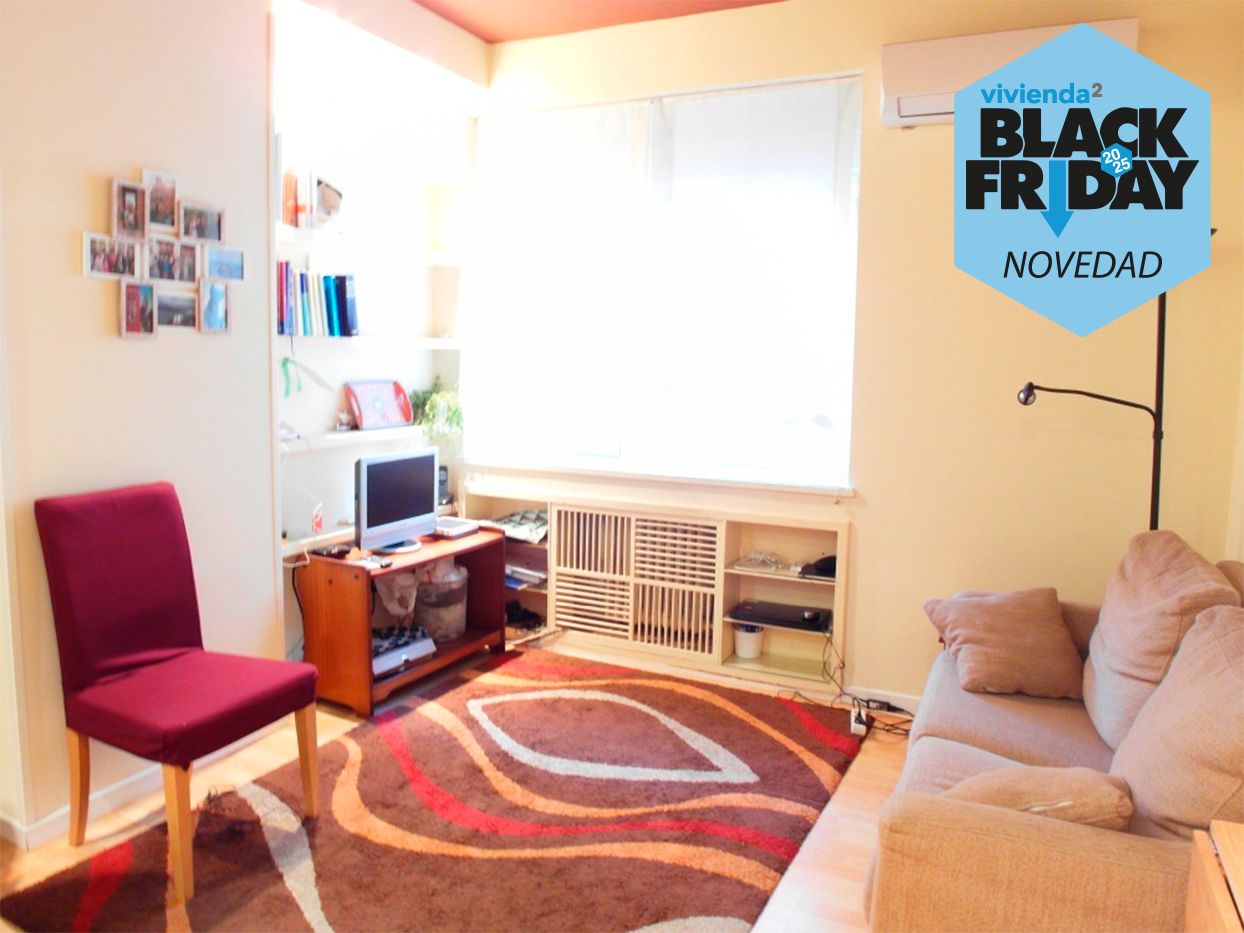Living room of Flat to rent in  Madrid Capital  with Air Conditioner and Heating