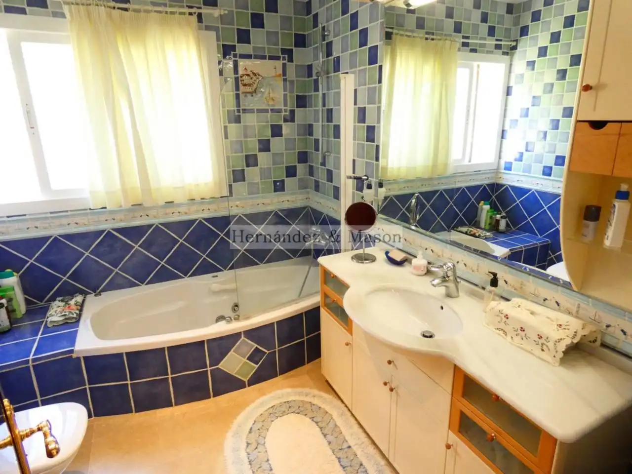 Casa amb piscina en venda a Calle de finlandia, imagen 52