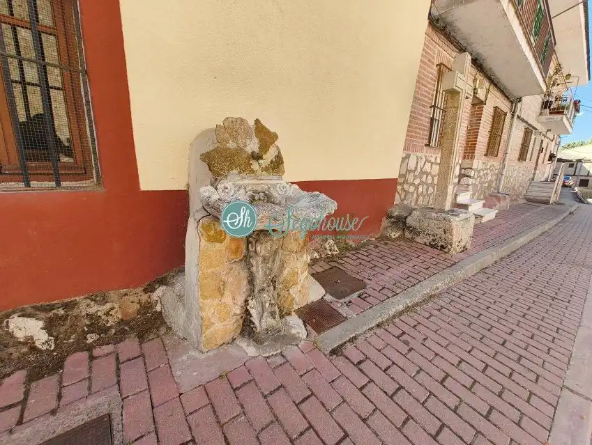 Vista exterior de Casa o chalet en venta en Fuentesoto con Calefacción