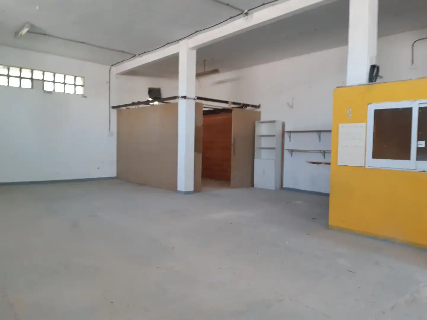 Business premises to rent in Cami Vell D´Ainyonet 11
