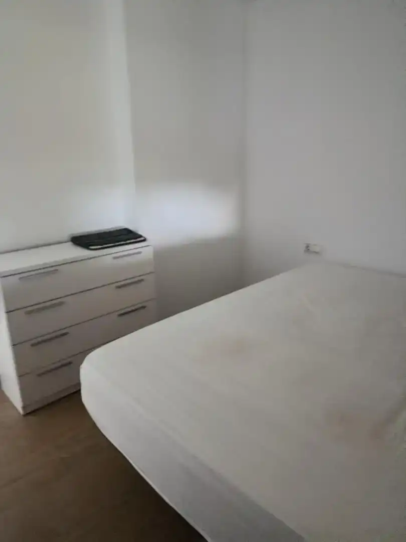 Dormitori de Apartament de lloguer en Boqueixón amb Aire condicionat, Moblat i Forn