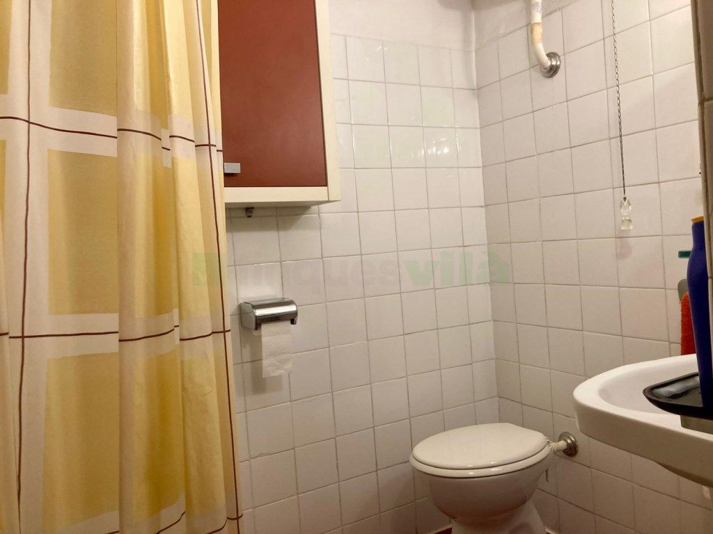 Bathroom of Flat for sale in Calella