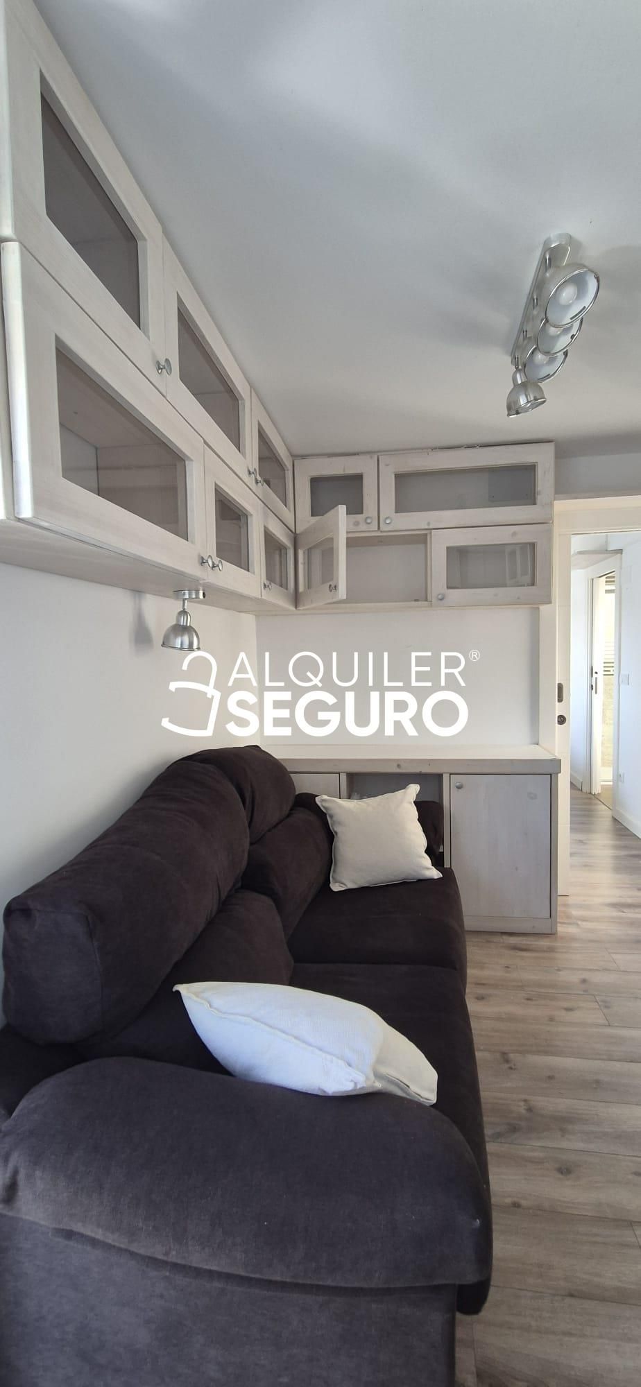 Living room of Attic for rent in Oviedo   with Heating, Terrace and Furnished