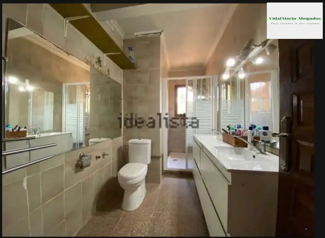 Bany de Casa o xalet en venda en Mutxamel amb Aire condicionat, Jardí privat i Forn