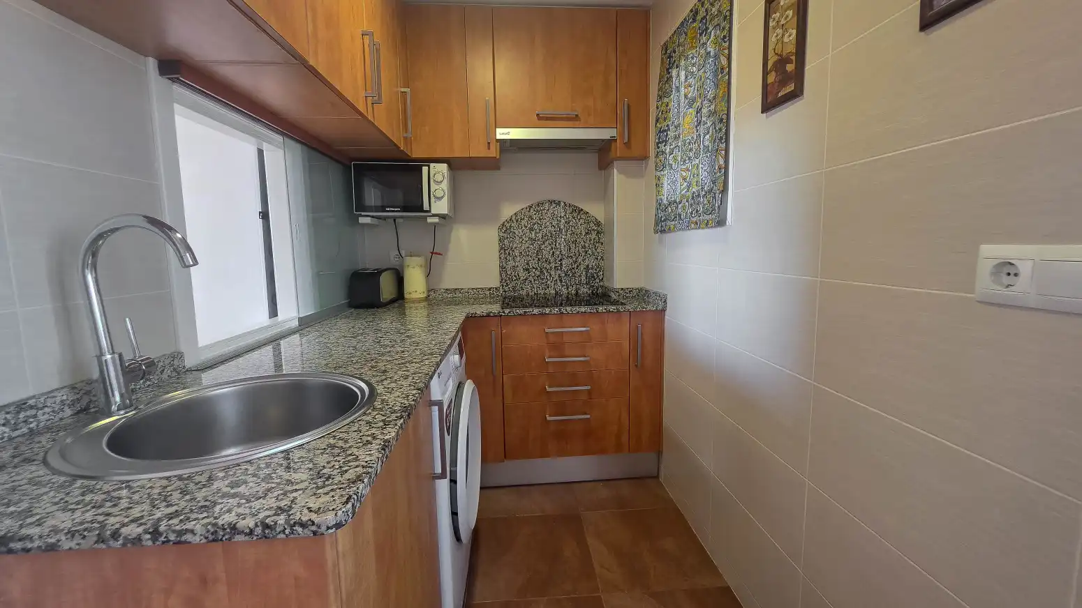 Cuina de Pis en venda en Gandia amb Aire condicionat, Calefacció i Jardí privat