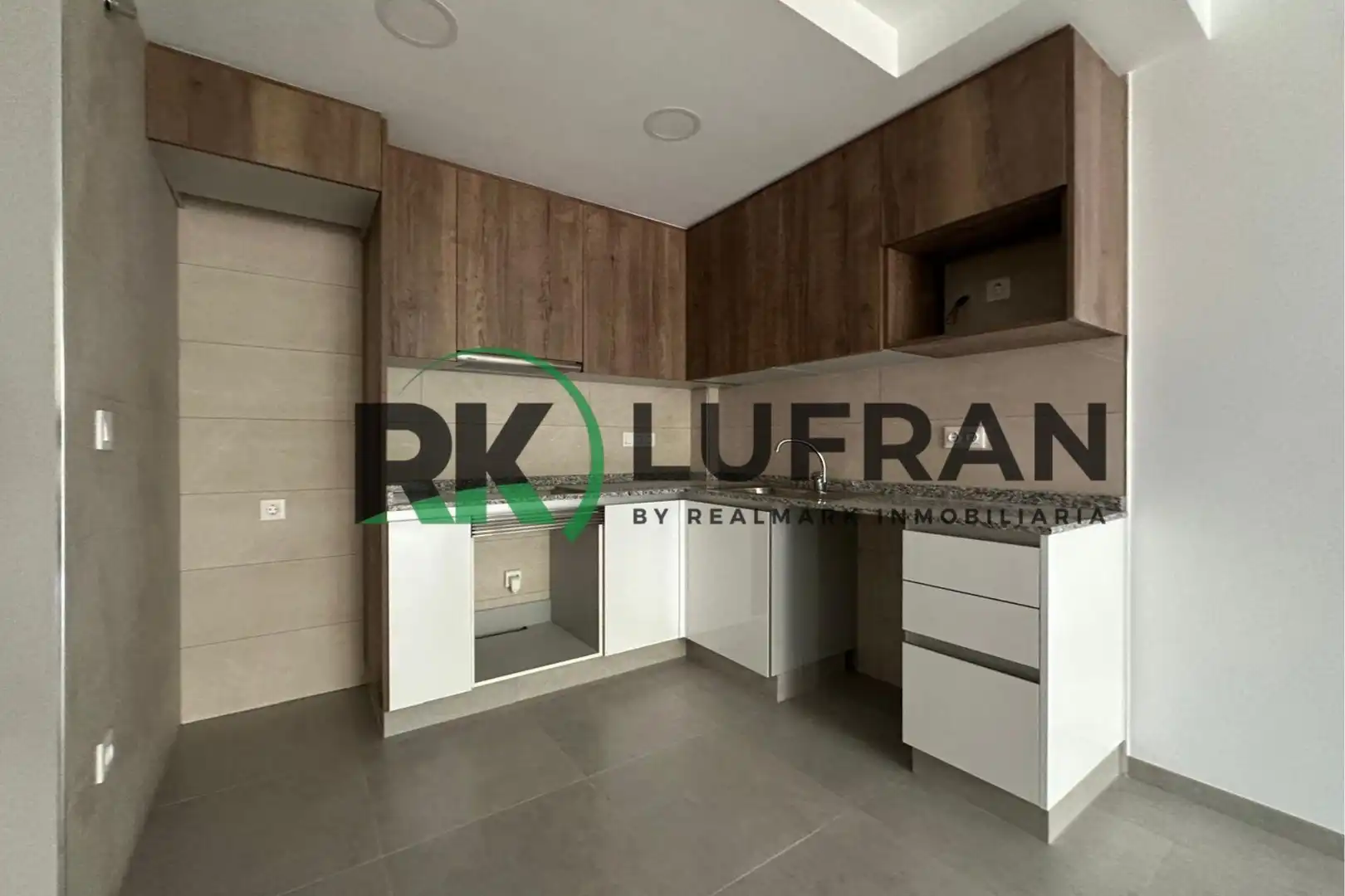 Flat with terrace for sale in Plaza de Toros - Avenida Chapí - Trinquete, imagen 5
