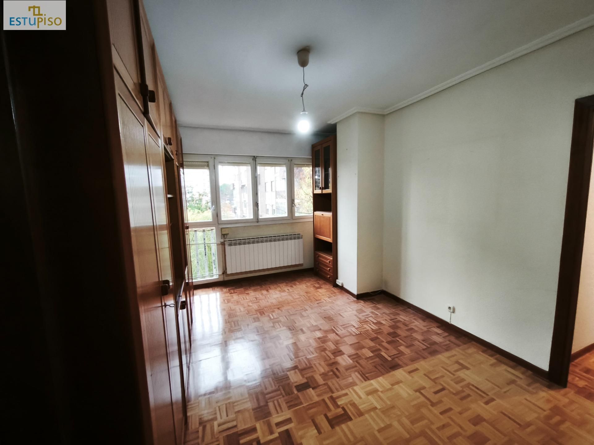 Dormitori de Pis en venda en Vitoria - Gasteiz amb Parquet