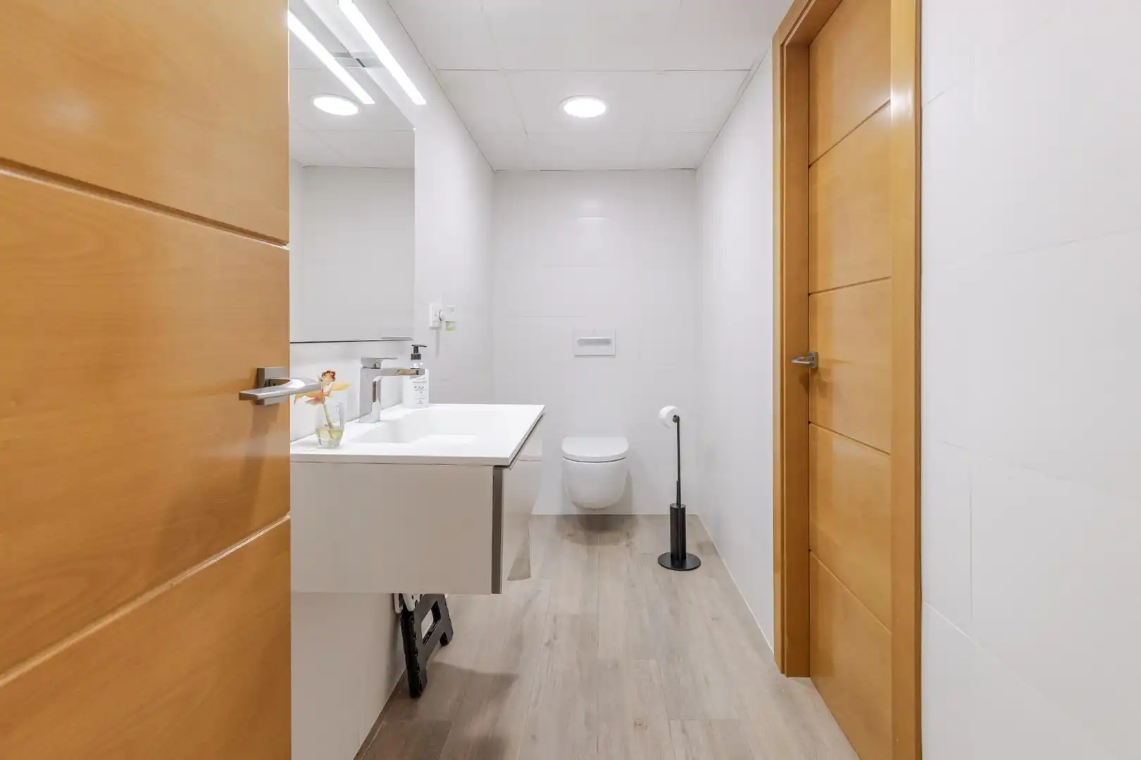 Baño de Casa adosada en venta en Sagunto / Sagunt con Aire acondicionado, Calefacción y Terraza