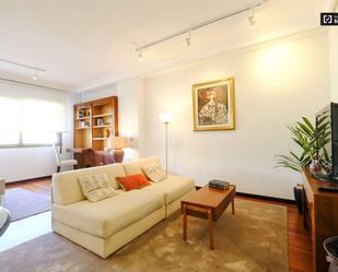 Estudi per a compartir a Castellana