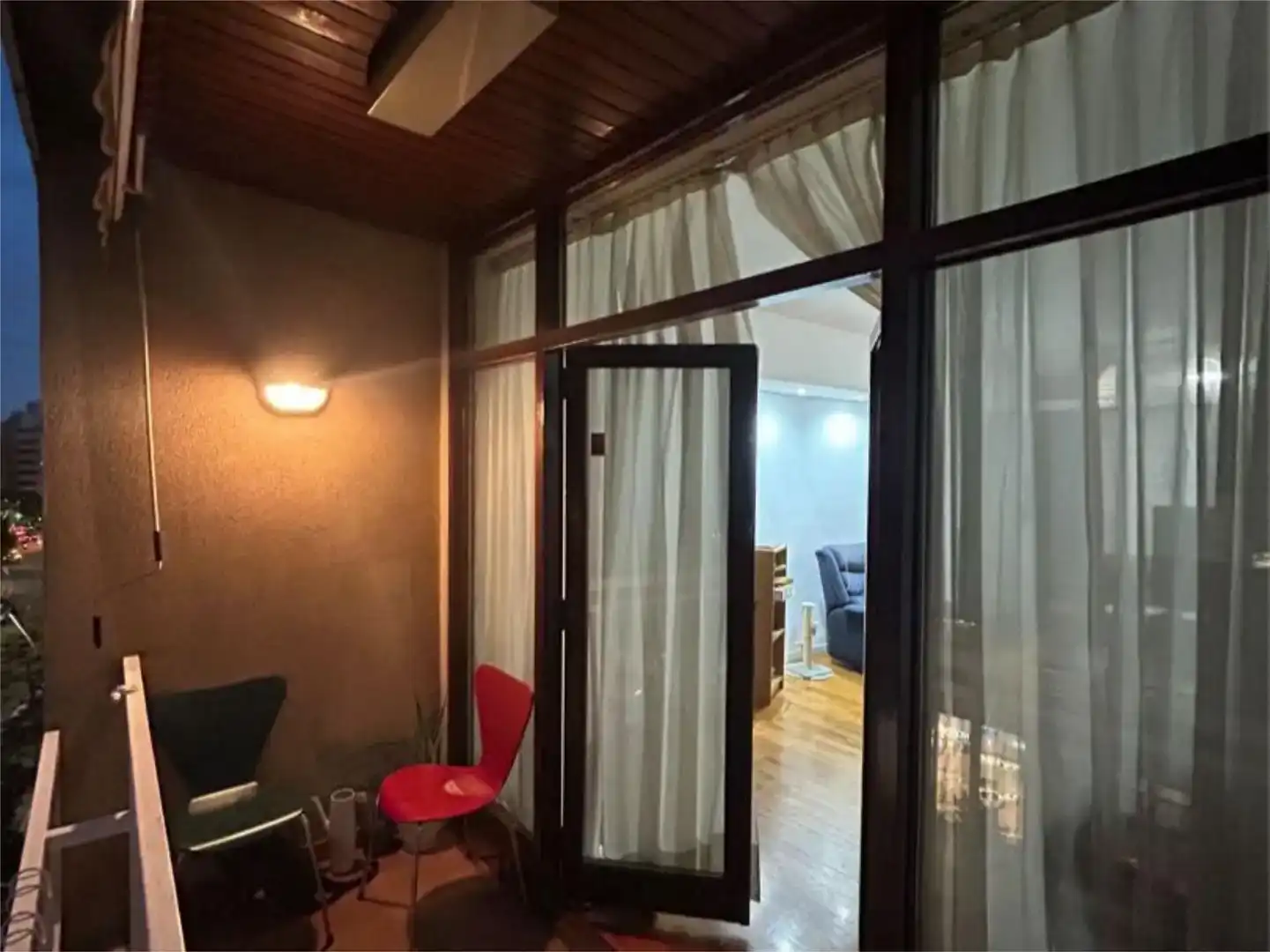 Apartament per a compartir en Barcelona amb Parquet, Moblat i Balcó