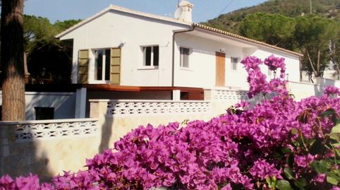 Exclusiva Casa Independent amb Jardí Espaiós