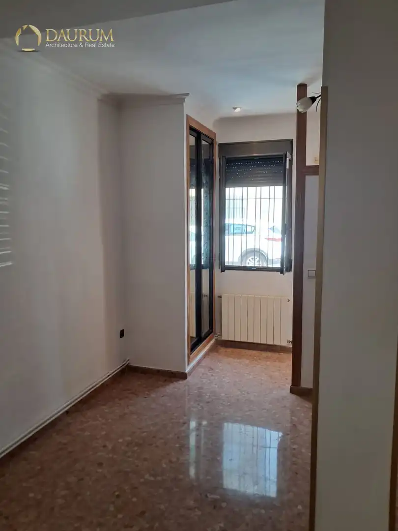 Houses for sale in Alaquàs  with Air Conditioner, Heating and Terrace