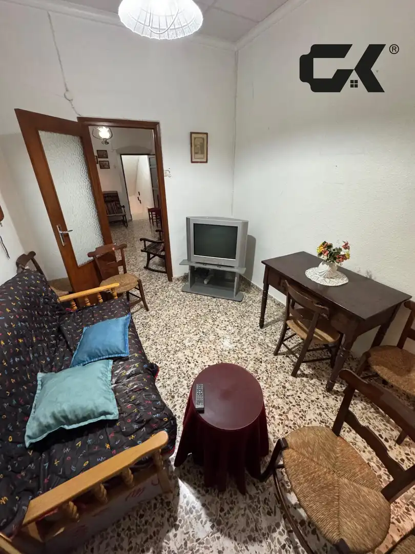 Wohnzimmer von Einfamilien-Reihenhaus zum Verkauf in Mula