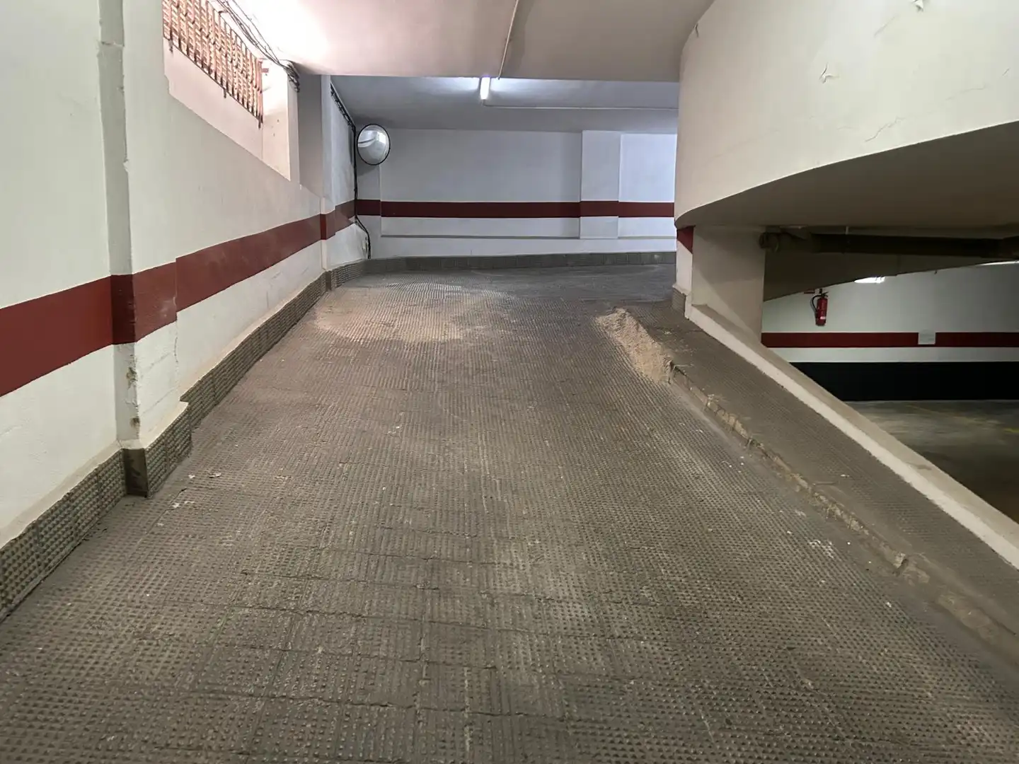Aparcament de Garatge de lloguer en Valencia