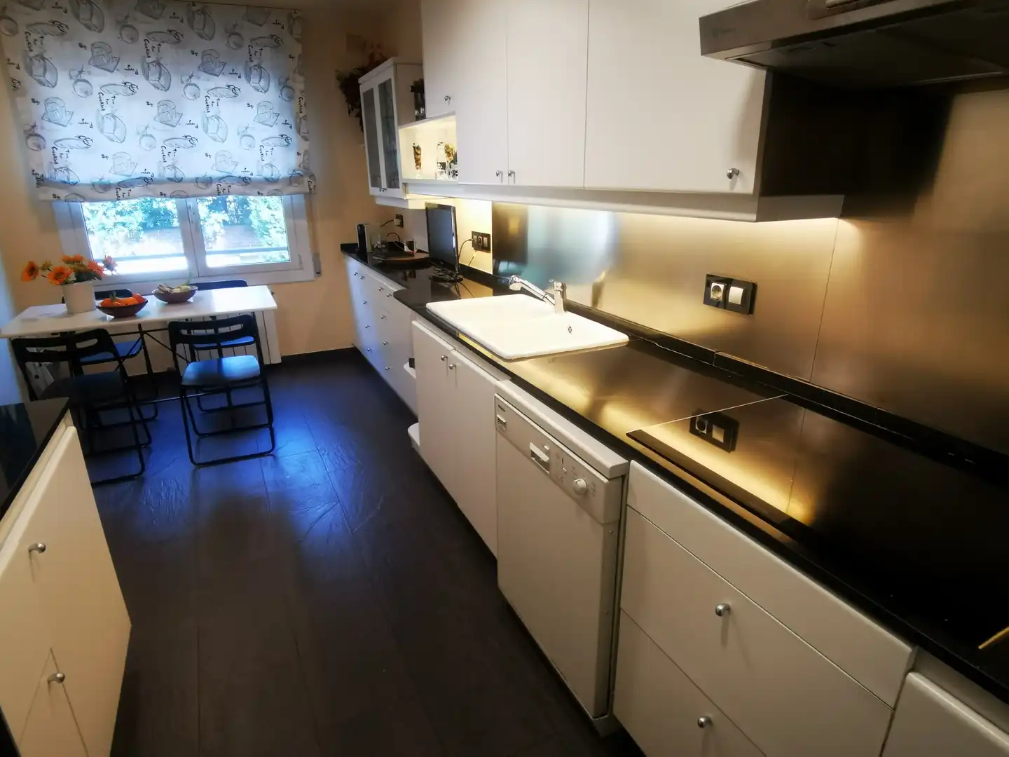 Cocina de Casa o chalet en venta en Sabadell con Calefacción, Jardín privado y Terraza