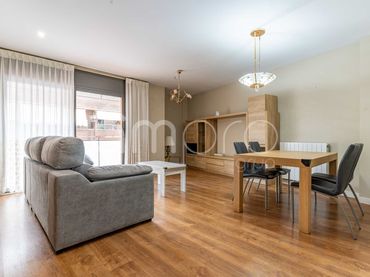 Flat with balcony for sale in PERE BADIA