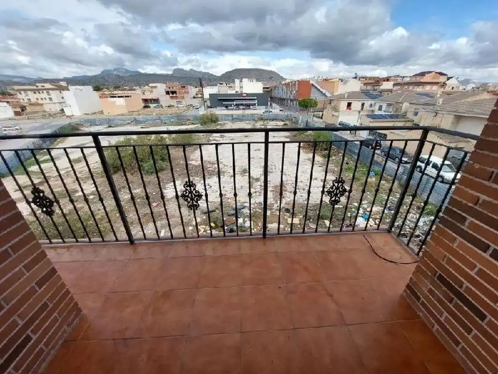 Vista exterior de Piso en venta en Fortuna
