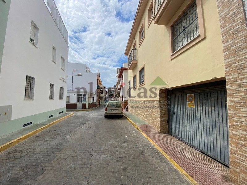 Exterior view of Garage for sale in Punta Umbría